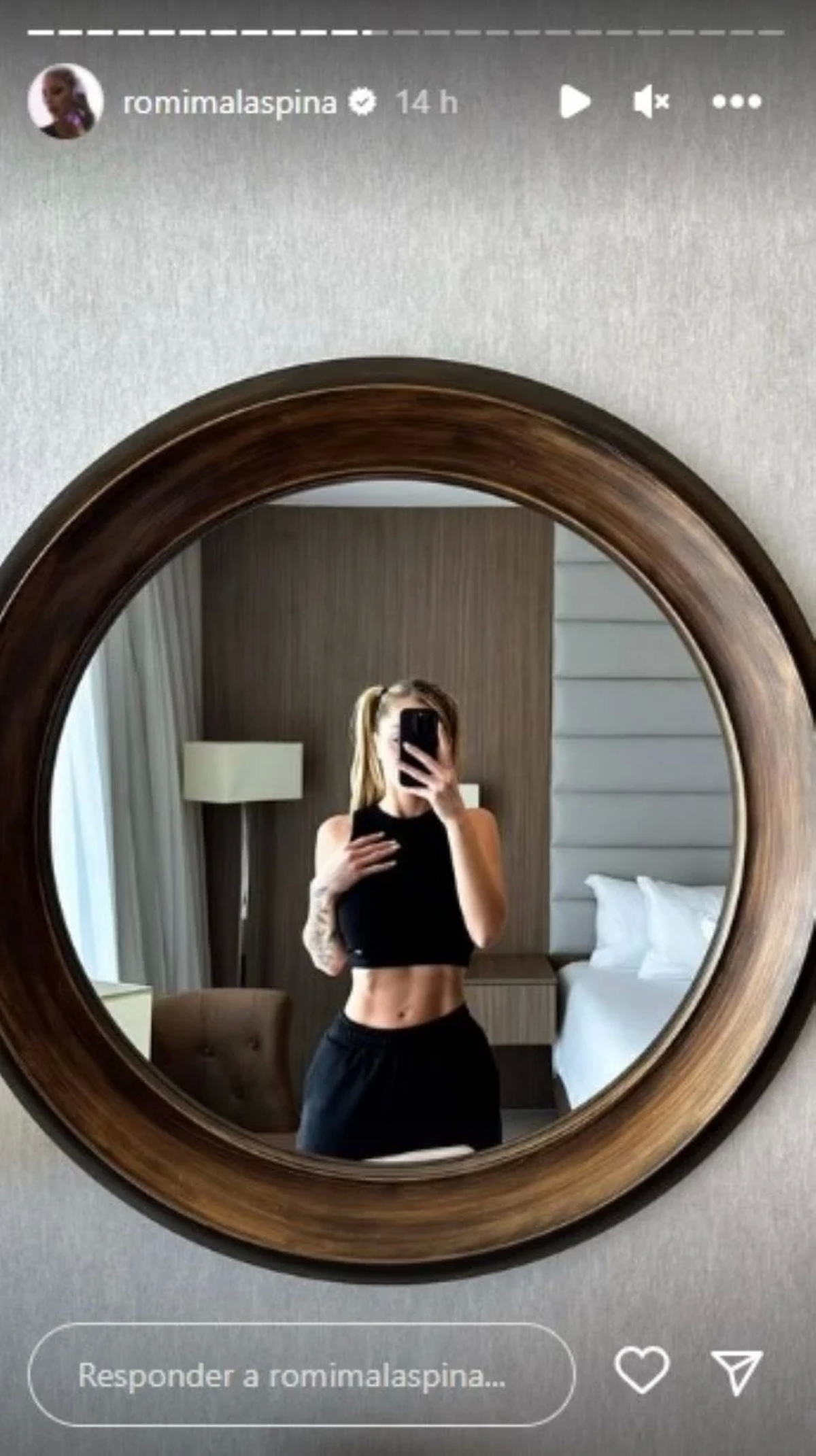 Chapecas, topcito ajustado y abs tallados, Romina Malaspina dinamitó Bolivia. Chapecas, topcito ajustado y abs tallados, Romina Malaspina dinamitó Bolivia.