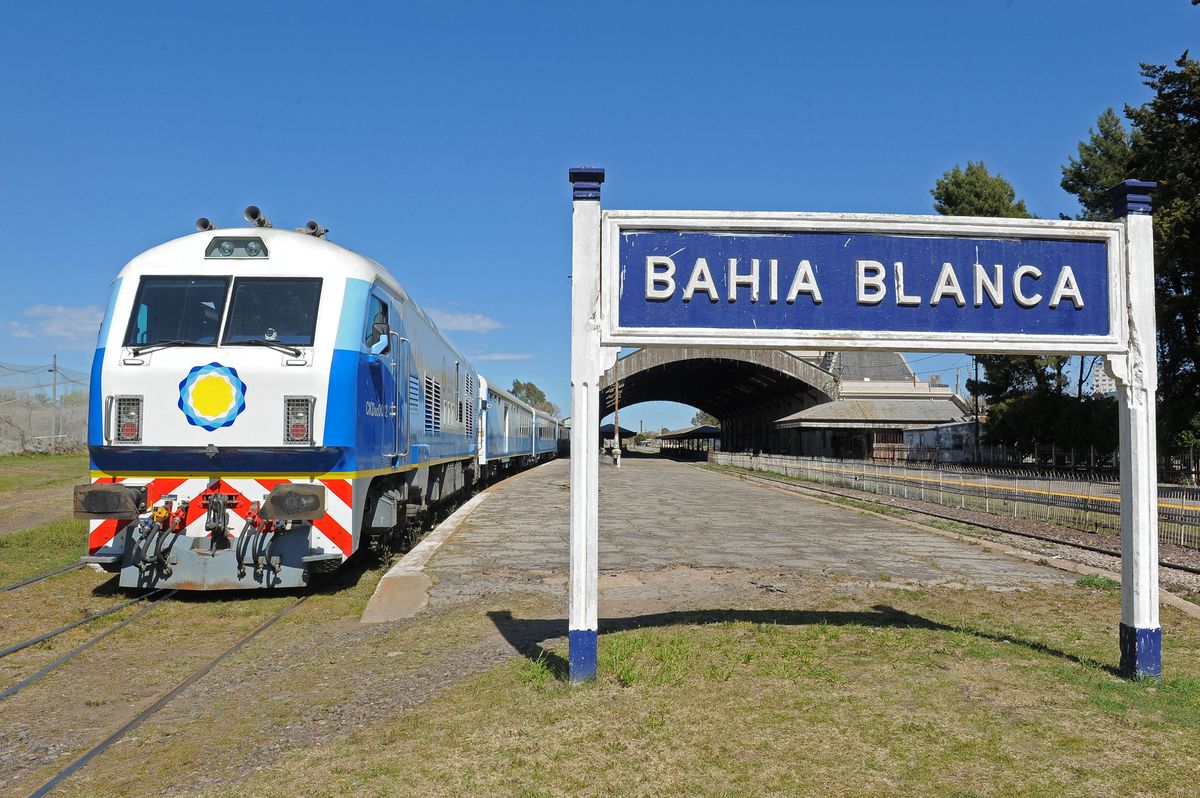 El tren ya no llegará a Bahía Blanca. El tren ya no llegará a Bahía Blanca.