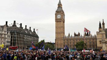 Británicos salieron a las calles para que se retrase el Brexit