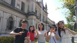 Confraternización y Feria internacional en la UNL Confraternización y Feria internacional en la UNL