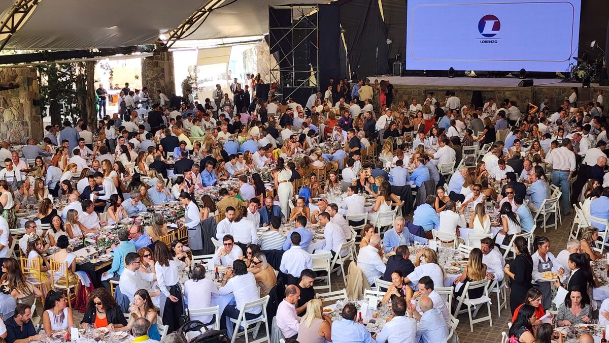 Fueron cerca de 750 los participantes de la Vendimia Solidaria.