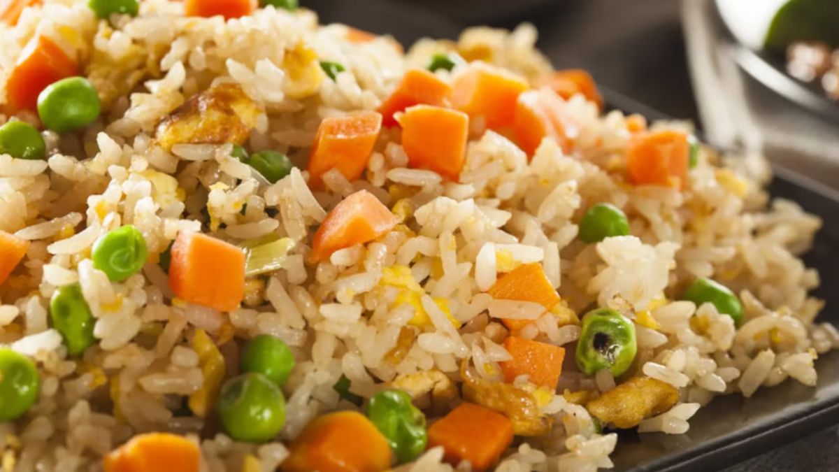 El arroz tres delicias puede prepararse con los condimentos que tienes a mano en casa El arroz tres delicias puede prepararse con los condimentos que tienes a mano en casa