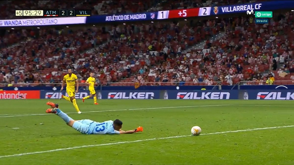 Un insólito gol en contra a Rulli salvó al Atlético Madrid