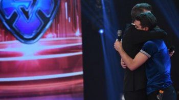El abrazo interminable y la emotiva despedida de Tinelli a Peter Alfonso