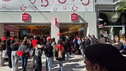El local de Miniso abrió este jueves en la conocida calle Florida de la Ciudad de Buenos Aires. El local de Miniso abrió este jueves en la conocida calle Florida de la Ciudad de Buenos Aires.