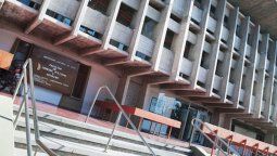 La UNCuyo aplicó protocolo de coronavirus y suspendió cátedra de un español