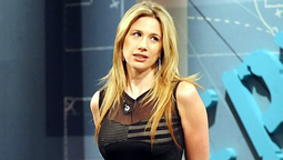 Alina Moine se mostró en lencería transparente y el delirio es total