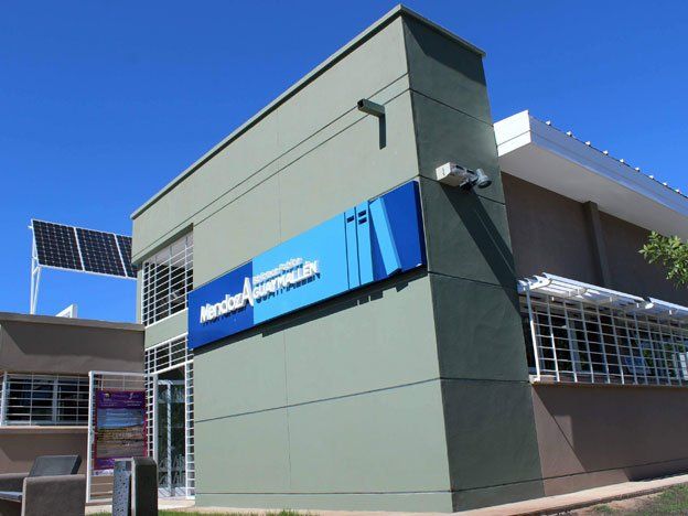 Guaymallén ahora inauguró la biblioteca de Jesús Nazareno