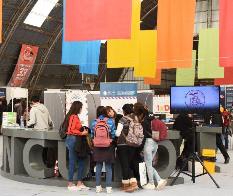 La Expo Educativa reúne a unos 15 mil estudiantes