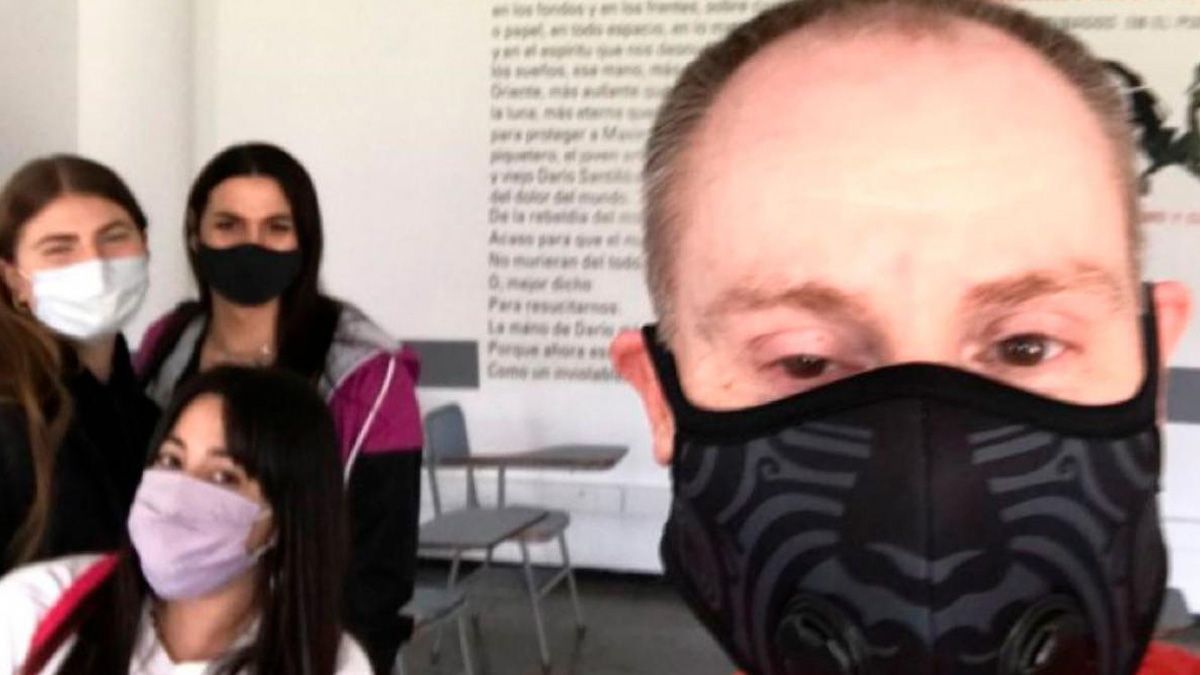 Silvio Peroni, el profesor de periodismo de 53 años, era muy respetado y querido por sus alumnos de la Universidad de La Plata