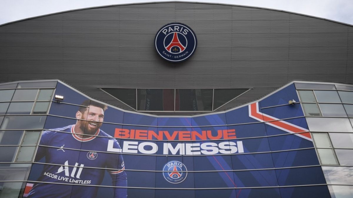 El Parque de los Pr&iacute;ncipes espera a Lionel Messi y al PSG.