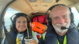 Betina y Claudio han dado la vuelta al mundo en avión.