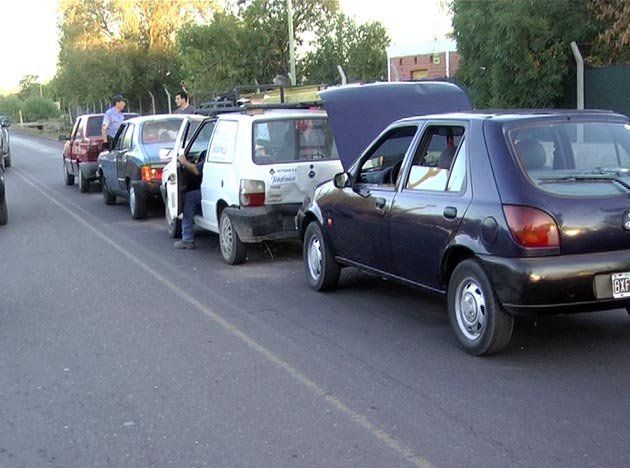 Choque en cadena en avenida Alberdi