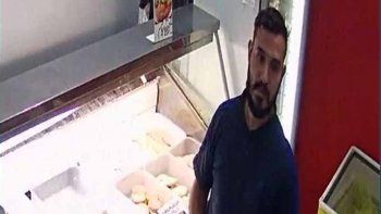Escracharon en las redes a un hombre por engañar para robar celulares