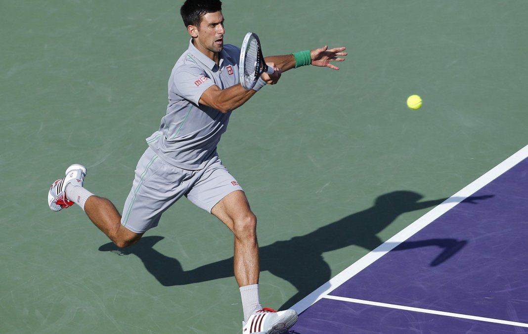 Djokovic derrotó a Murray y pasó a semis