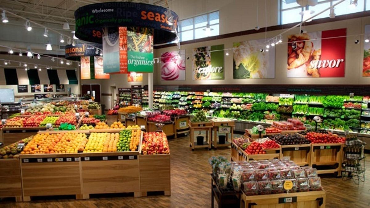 Frutas y verduras frescas de Hy-Vee, uno de los puntos fuertes que los clientes aman Frutas y verduras frescas de Hy-Vee, uno de los puntos fuertes que los clientes aman