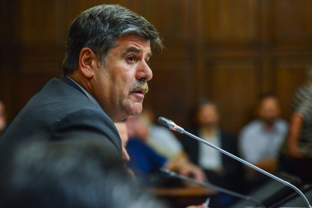 El senado aprobó el proyecto de Ficha Limpia que impide que los políticos que tengan condena puedan ser candidatos. Volverá a Diputados porque se incorporaron más delitos.&nbsp;