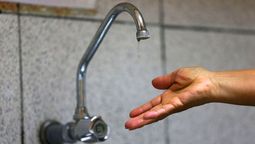 Hay un corte de agua por empalme de cañerías: qué zona está afectada Hay un corte de agua por empalme de cañerías: qué zona está afectada