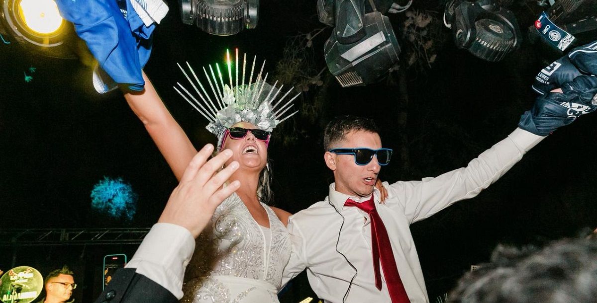 El amor en tiempos de derbi: él de la Lepra, ella del Tomba y un domingo que promete ser muy especial