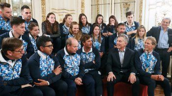El presidente Macri recibió a los atletas panamericanos que participaron en Lima
