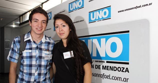 El Rotaract Club San Rafael inició una campaña para recolectar guardapolvos y zapatillas para las escuelas rurales