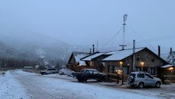 Los Molles, en Malargüe, lució un manto blanco tras la nevadas del viernes. Este fin de semana se esperan más, según indica el pronóstico del tiempo en Mendoza.