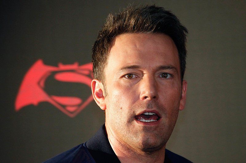 Affleck despotricó por el Deflategate en HBO