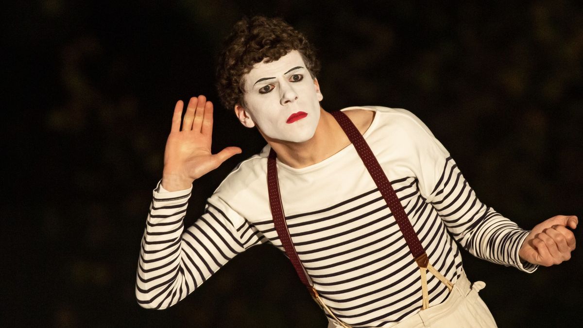 Resistencia, la película de Netflix sobre la Segunda Guerra Mundial protagonizada por Jesse Eisenberg. Resistencia, la película de Netflix sobre la Segunda Guerra Mundial protagonizada por Jesse Eisenberg.