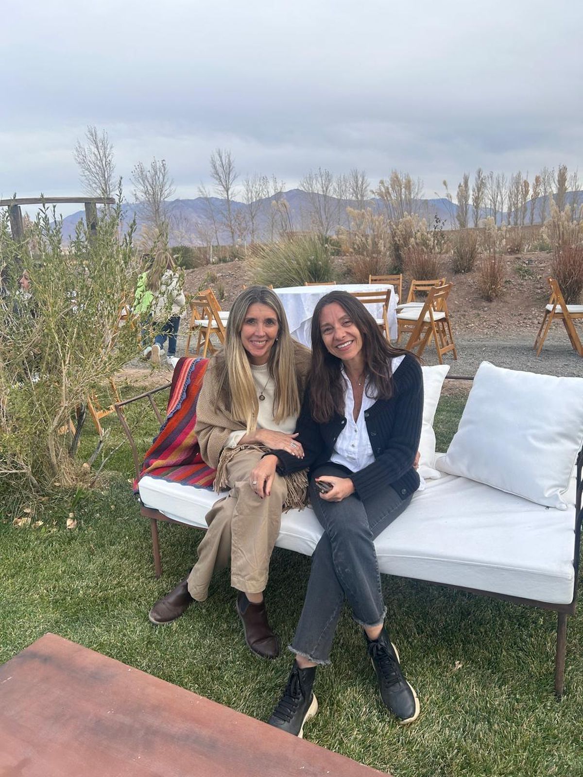 Belén Graffigna y su partner en el asesoramiento hotelero, Marina Milanesio. Aquí, en San Alberto Lodge que hace poco abrió en Uspallata. Belén Graffigna y su partner en el asesoramiento hotelero, Marina Milanesio. Aquí, en San Alberto Lodge que hace poco abrió en Uspallata.