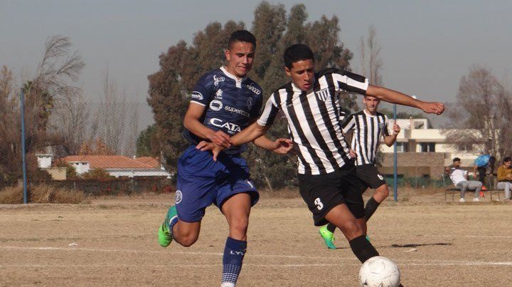 El Lobo se clasificó al reducido final en juveniles