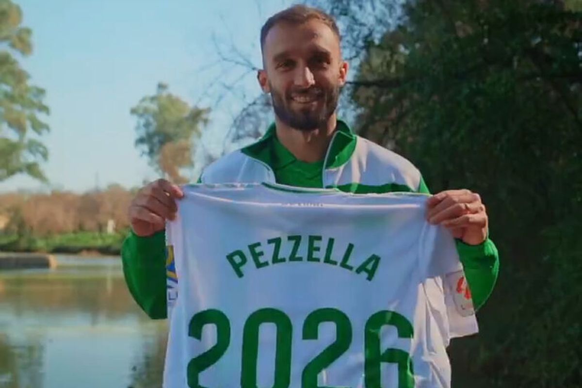 Pezzella cumplirà 33 años siendo jugador del Betis.