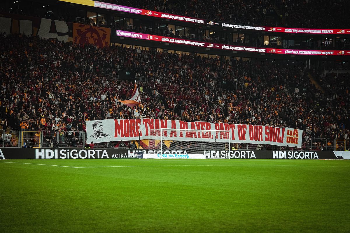 La relaci&oacute;n entre la hincha e Icardi es muy buena, lo que puede complicar a River.