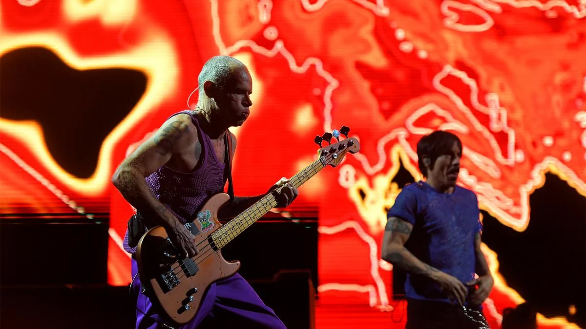 Show brillante. Red Hot Chili Peppers Brandon un apabullante recital. 