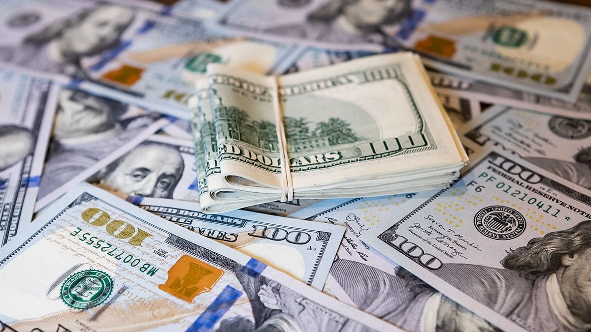El dólar blue también subió este jueves. En este caso