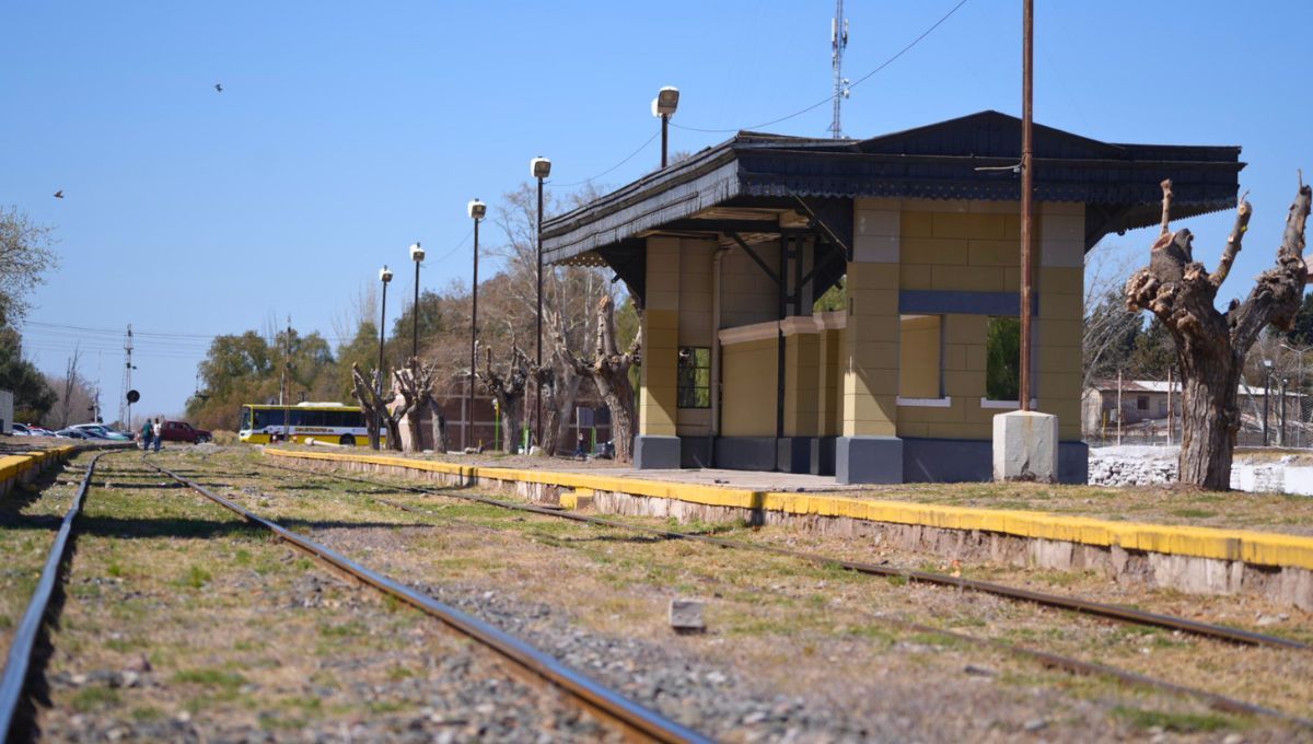 El recorrido del Tren de Cercanías del Este comenzará en la estación de Junín. El recorrido del Tren de Cercanías del Este comenzará en la estación de Junín.