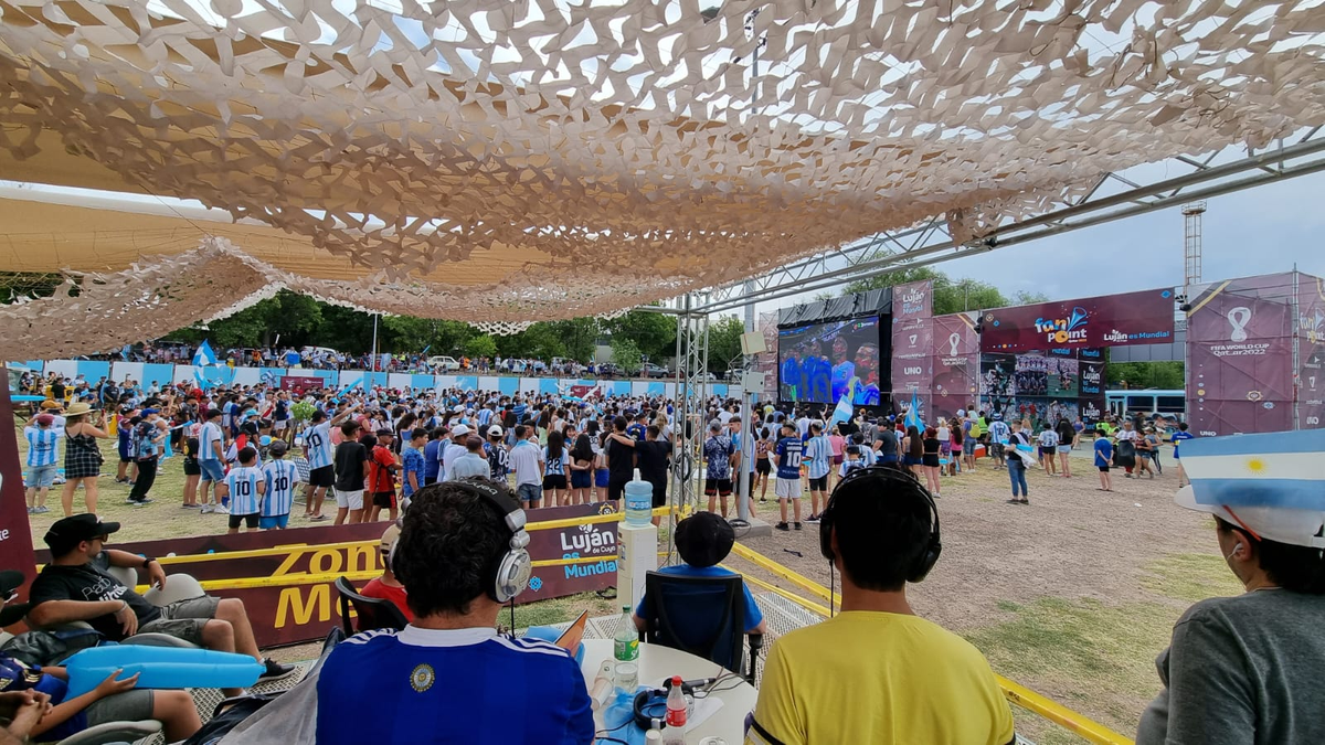 Nervios y alegría en el Fan Point de Luján.