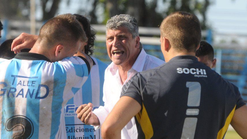 Sebastián Cloquell asumió como DT del Atlético Argentino