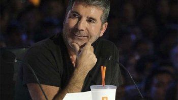 Simon Cowell fue operado de urgencia por una grave lesión