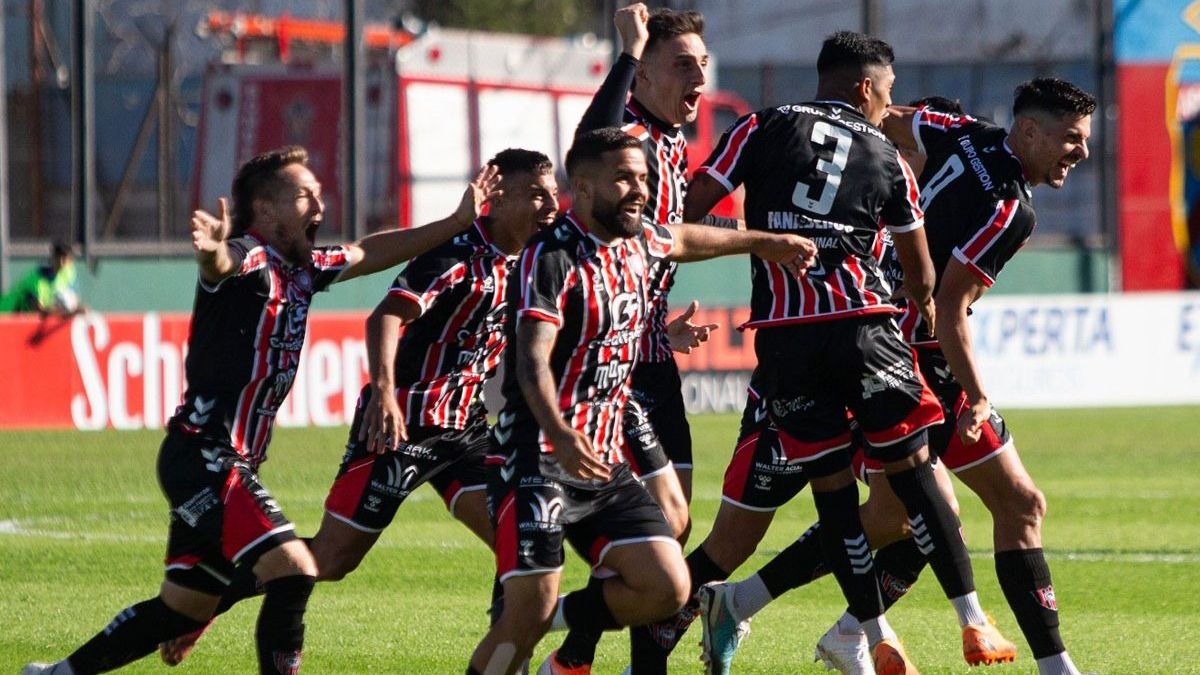 Copa Argentina Chacarita Y Tigre Completaron El Juego Suspendido Y Fernando Brandán Volvió A 2123