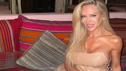 Luciana Salazar posó con una calza que mostró todo