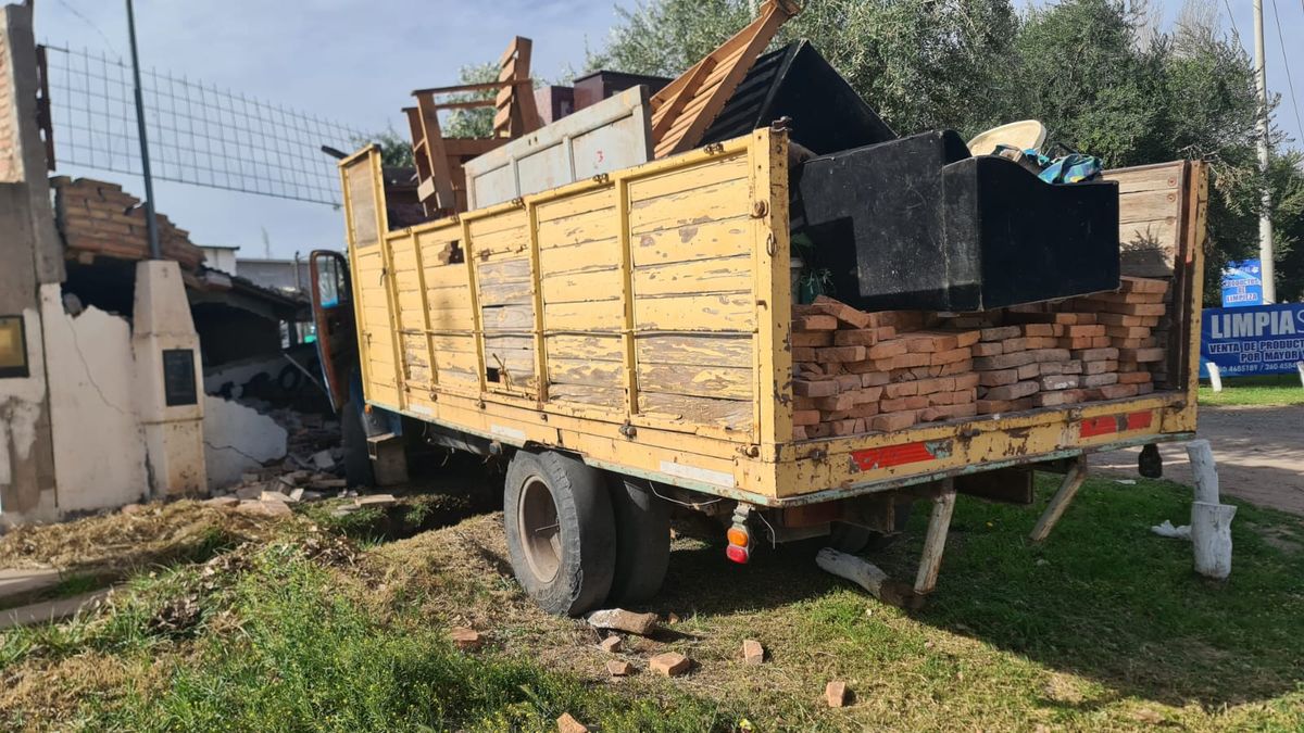 Una persona fue internada en terapia intensiva producto de las heridas. Una persona fue internada en terapia intensiva producto de las heridas.