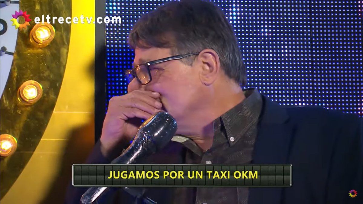 Un taxista se emocionó al recordar a su hijo en el programa de Guido Kaczka.