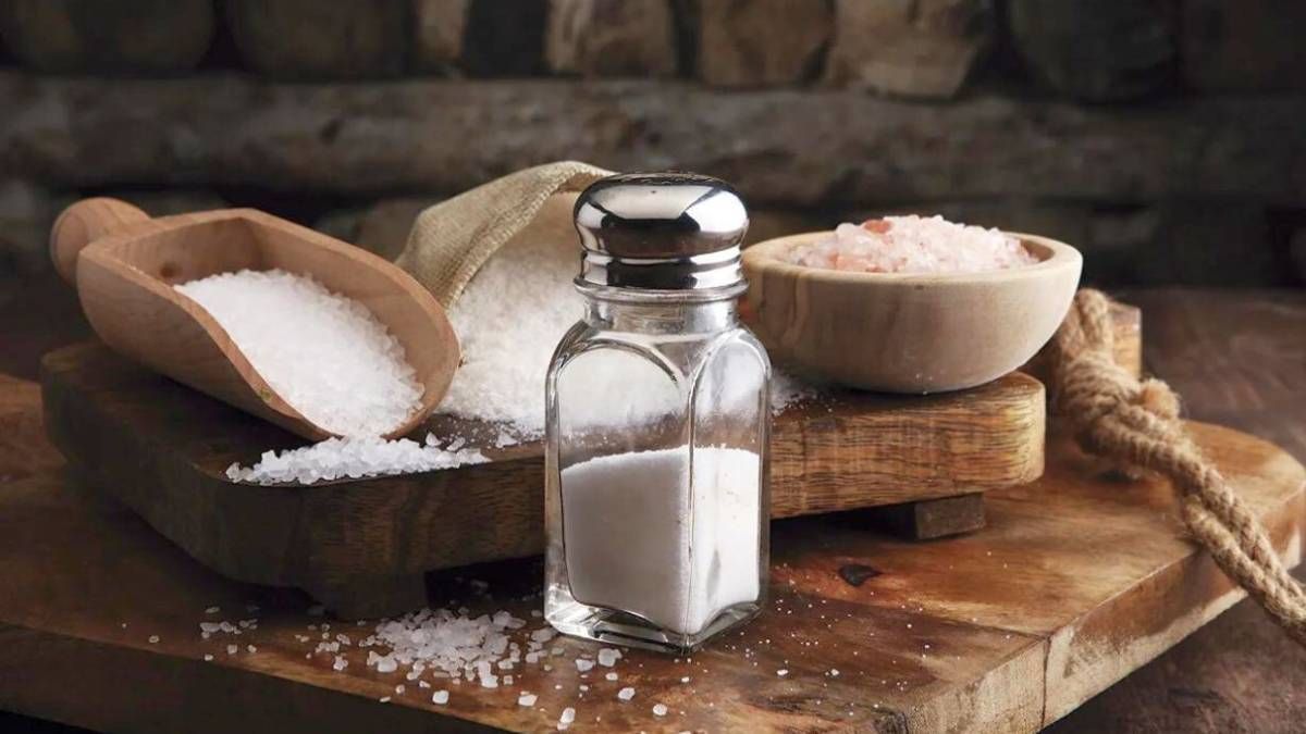 Los 7 usos imperdibles de la sal en los trucos caseros de limpieza para el hogar