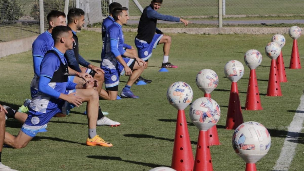 Godoy Criuz vivirá un torneo especial por su situación apremiante con el descenso. Foto: gentileza Prensa Godoy Cruz.