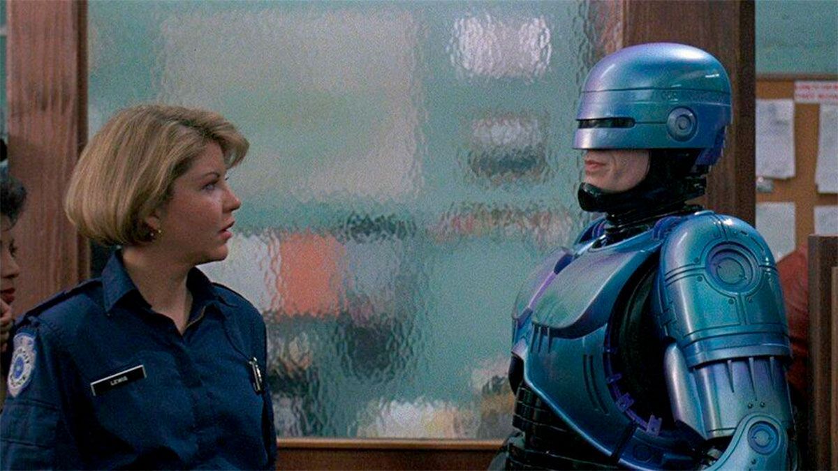 Así luce la actriz Nancy Allen, quien le dio vida a la oficial Anne