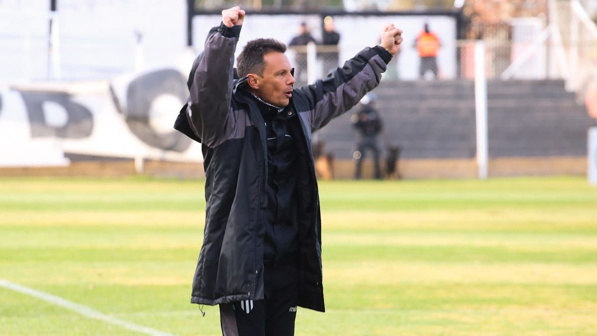 Luca Marcogiuseppe mete solo un cambio en el once inicial de Gimnasia y Esgrima ante Sacachispas