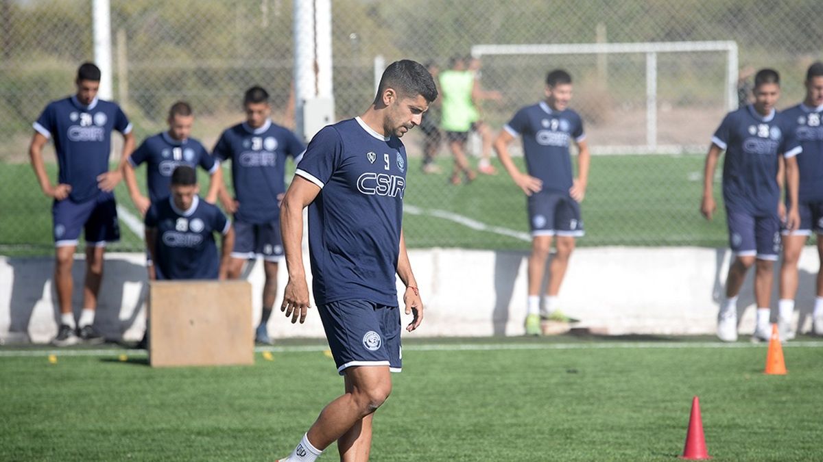 Luciano Abecasis en su primer partido marcó un gol, el que le dio el triunfo ante Aldosivi.