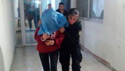 Imputaron a una joven santafesina por el crimen a puñaladas de una adolescente
