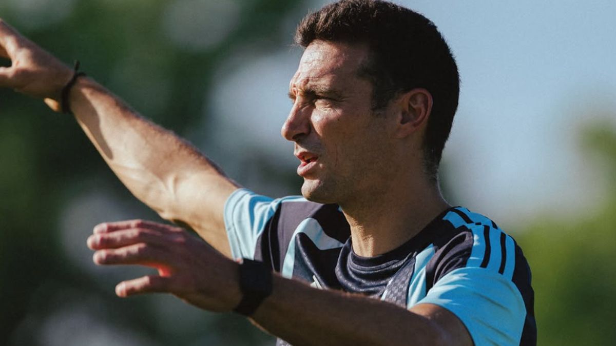 Scaloni analiza la decisión del remplazo de Balerdi.
