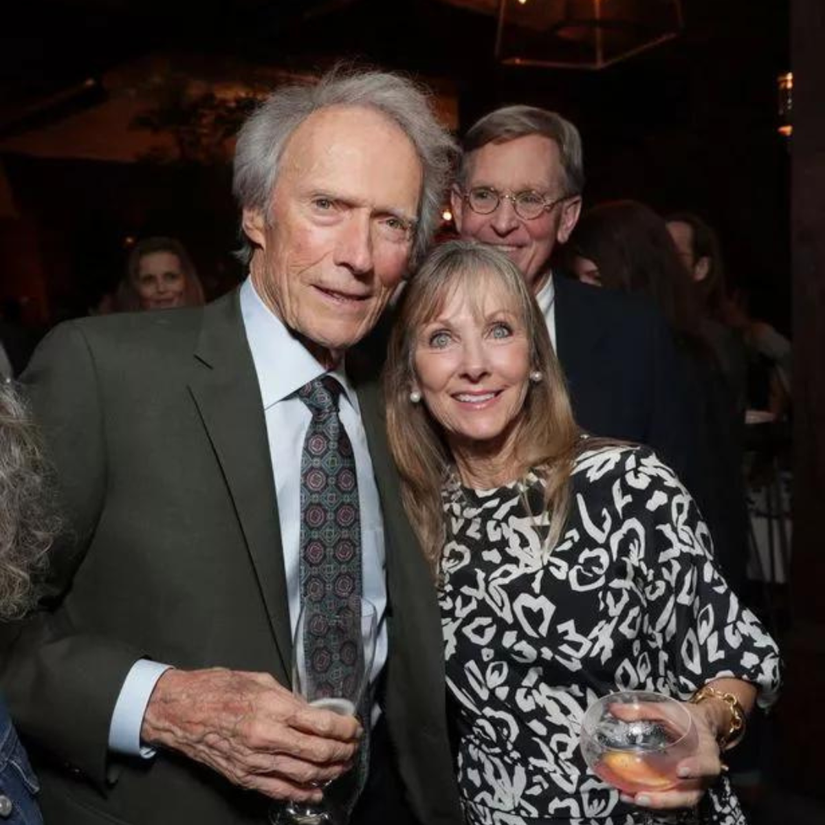 Clint Eastwood y su hija Laurie Murray. Clint Eastwood y su hija Laurie Murray.